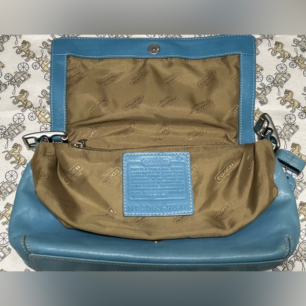 COACH Y2K ‘05 Hampton Demi Messenger Flap Convertible Strap X Body/Shoulder Bag - Picture 11 of 13